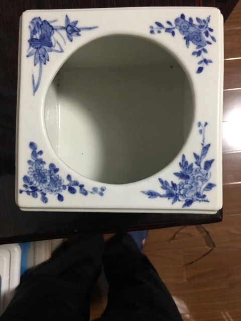 古玩陶瓷清中期團鳳紋花卉紋四方青花水盂拍賣,當前價格36800元