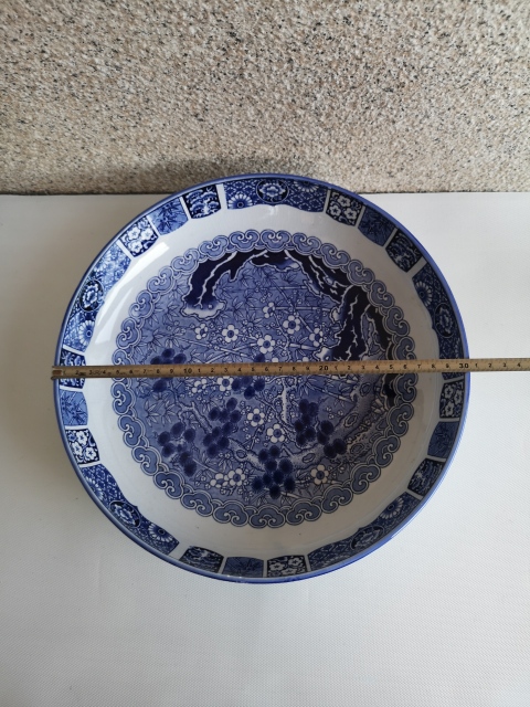 古玩陶瓷六十至八十年代歲寒三友松竹梅青花盤拍賣,當(dāng)前價(jià)格220元