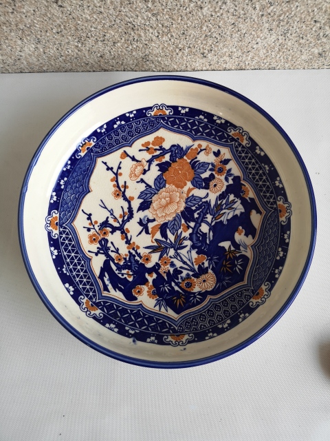 古玩陶瓷六十至八十年代花卉紋青花加彩盤拍賣,當前價格450元