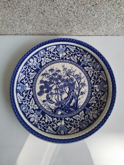 古玩陶瓷六十至八十年代歲寒三友松竹梅青花盤拍賣,當前價格299元