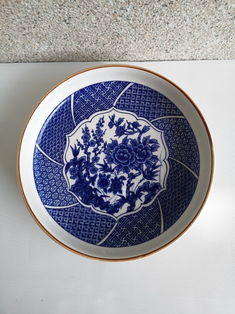 古玩陶瓷六十至八十年代花卉紋青花盤拍賣,當前價格398元