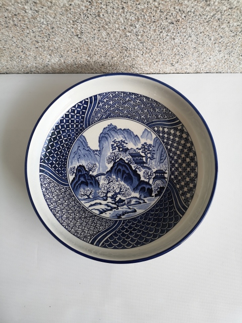 古玩陶瓷六十至八十年代山水紋青花盤拍賣，當前價格398元