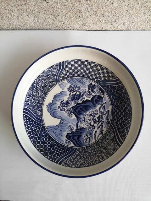 古玩陶瓷六十至八十年代山水紋青花盤拍賣，當前價格398元