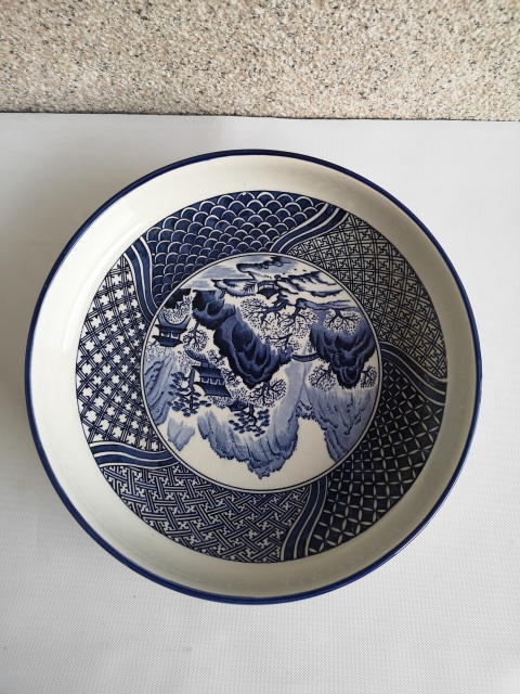古玩陶瓷六十至八十年代山水紋青花盤拍賣，當前價格398元