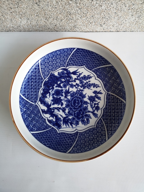 古玩陶瓷六十至八十年代花卉紋青花盤拍賣,當前價格398元