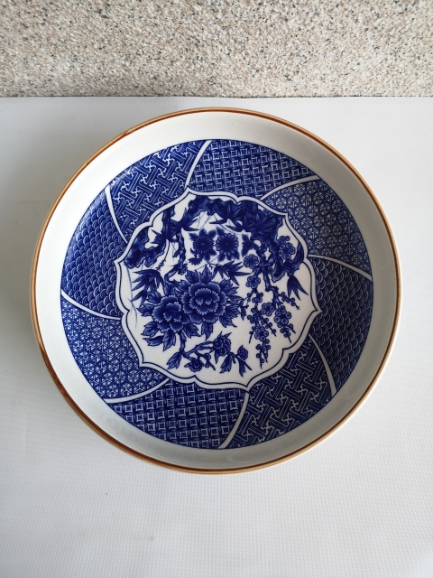 古玩陶瓷六十至八十年代花卉紋青花盤拍賣,當前價格398元