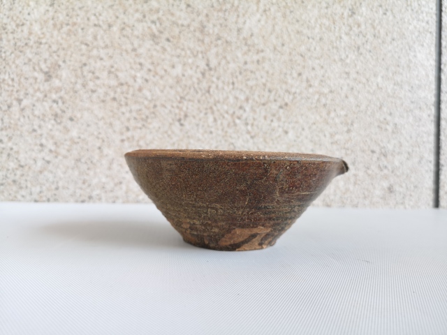 古玩陶瓷明末清初地方窯褐釉研碗拍賣,當前價格680元