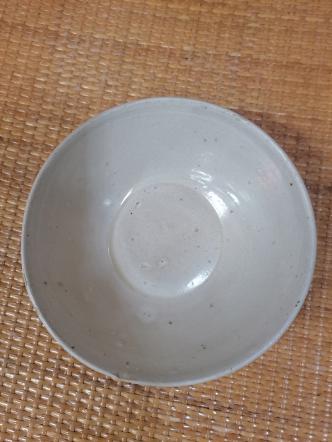 古玩陶瓷金元磁州窯白釉碗拍賣,當前價格500元