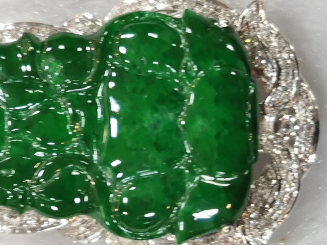 古玩玉器天然翡翠觀音鑲嵌吊墜拍賣,當前價格18000元