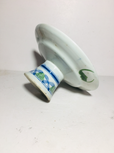 古玩陶瓷(已保真帶證書)釉下彩葡萄紋高足盤拍賣,當前價格0元