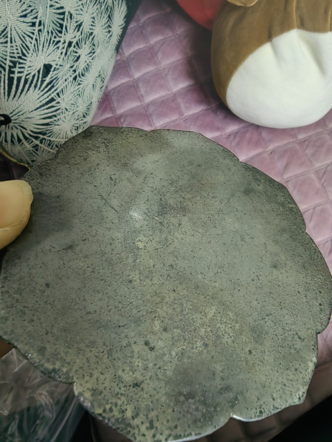 古玩銅器唐代八角團(tuán)花鏡拍賣(mài)，當(dāng)前價(jià)格88000元
