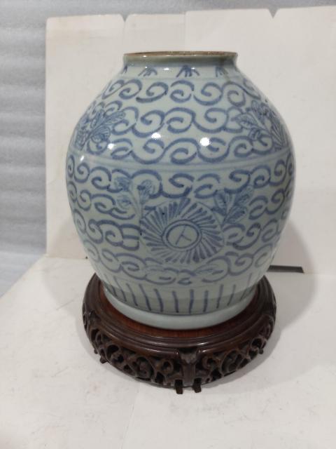 古玩陶瓷清代中期樹葉款花卉紋青花罐拍賣，當前價格4888元