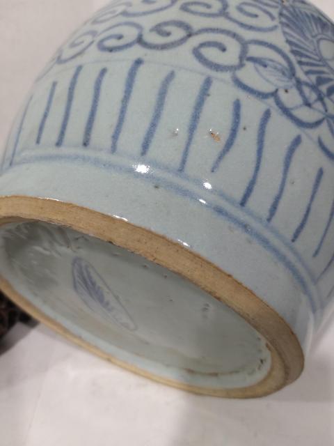 古玩陶瓷清代中期樹葉款花卉紋青花罐拍賣，當前價格4888元