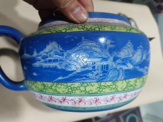 古玩陶瓷民國紫砂掛粉彩壺拍賣,當(dāng)前價(jià)格3000元