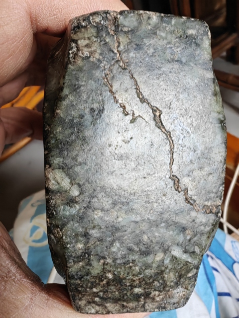 古玩玉器地方硬玉琮拍賣，當前價格6800元