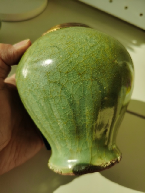 古玩陶瓷元代?龍泉窯刻劃花鳳尾尊拍賣,當前價格1300元