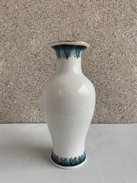 古玩陶瓷出口創匯期花鳥紋彩瓷觀音瓶拍賣，當前價格298元