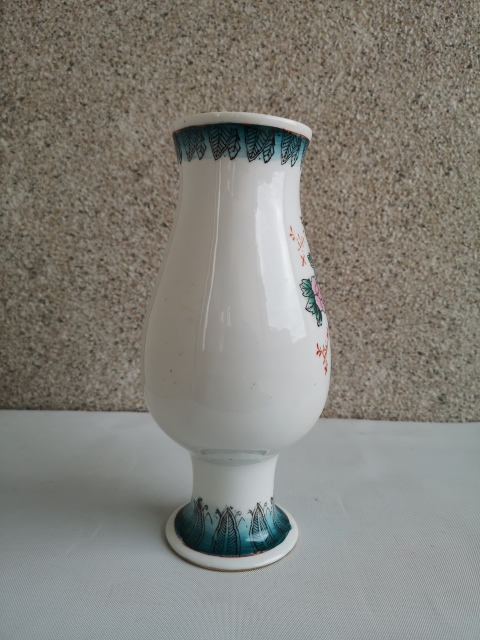 古玩陶瓷出口創匯期花鳥紋彩瓷觀音瓶拍賣，當前價格298元