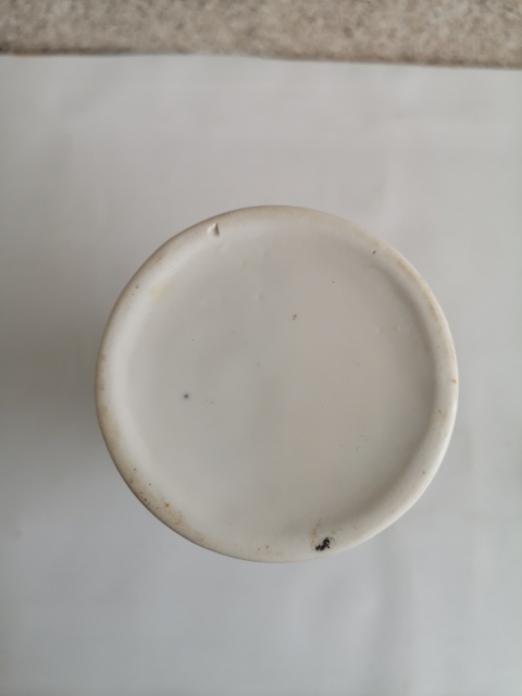 古玩陶瓷出口創匯期花鳥紋彩瓷觀音瓶拍賣，當前價格298元