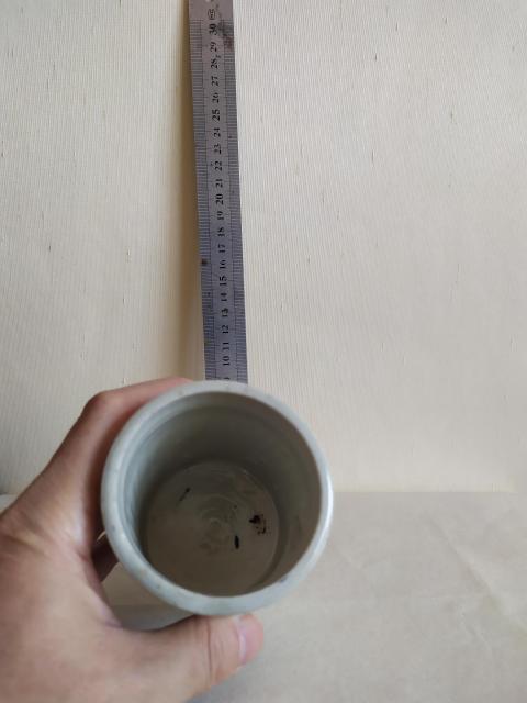 古玩陶瓷清末民國花卉紋筆筒拍賣，當前價格200元