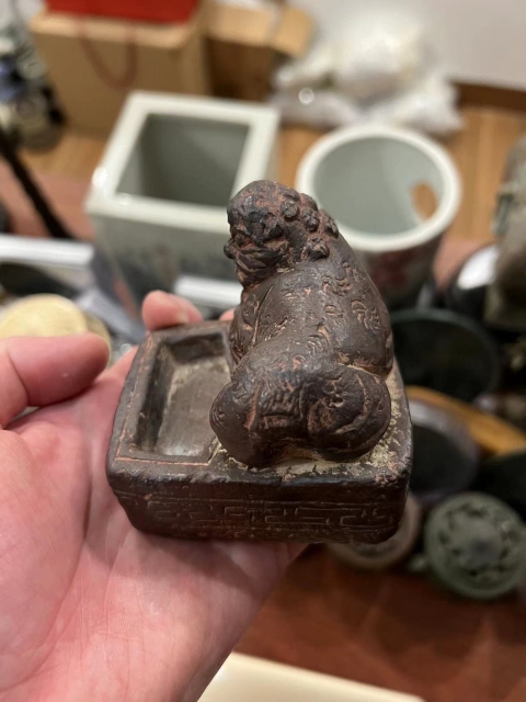 古玩陶瓷文房獅子擺件拍賣，當前價格299元