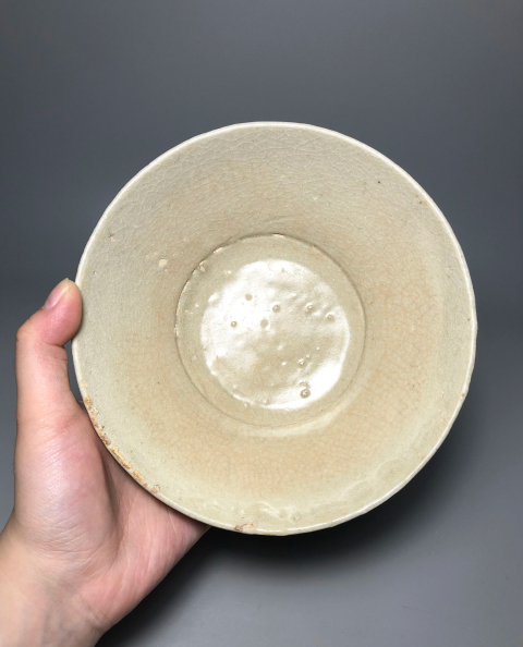 古玩陶瓷(收藏佳品)米黃釉碗拍賣,當前價格0元