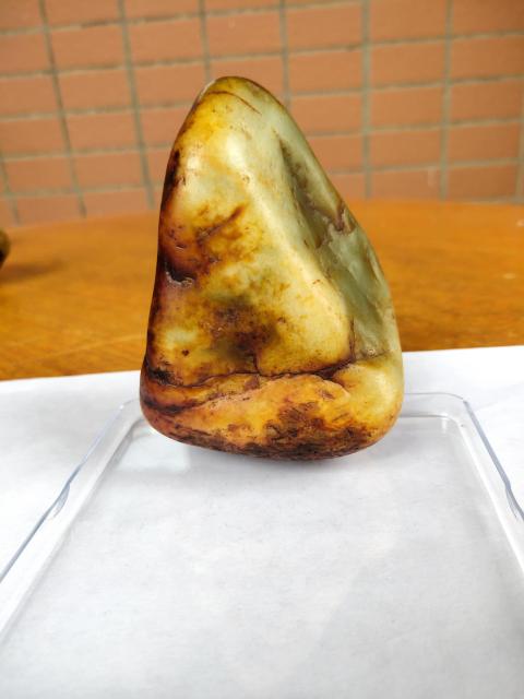 古玩玉器和田玉籽料原石拍賣,當前價格12000元