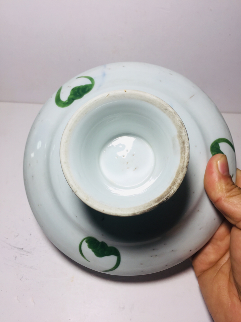 古玩陶瓷釉下彩葡萄紋高足盤(pán)拍賣(mài)，當(dāng)前價(jià)格0元