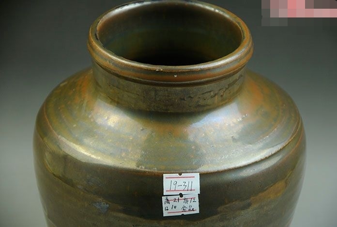 古玩陶瓷磁州窯紫金釉唇口罐拍賣，當前價格500元