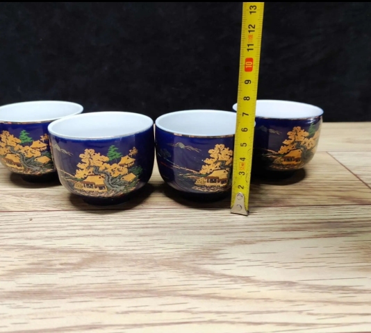 古玩陶瓷六十至八十年代藍釉彩繪描金杯拍賣,當前價格220元