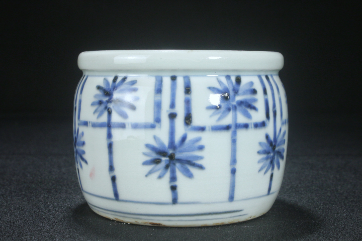 古玩陶瓷晚清·青花花卉爐拍賣,當前價格888元
