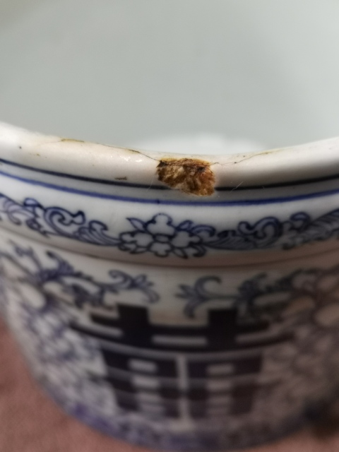 古玩陶瓷民國(guó)，淡描青花花卉紋，雙喜，輔首獅耳爐拍賣(mài)，當(dāng)前價(jià)格1333元