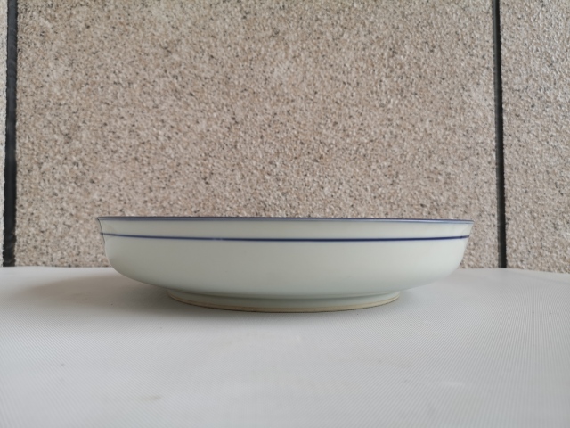 古玩陶瓷六十至八十年代嬰戲紋青花盤拍賣,當(dāng)前價格350元