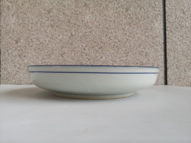 古玩陶瓷六十至八十年代嬰戲紋青花盤拍賣,當(dāng)前價格350元