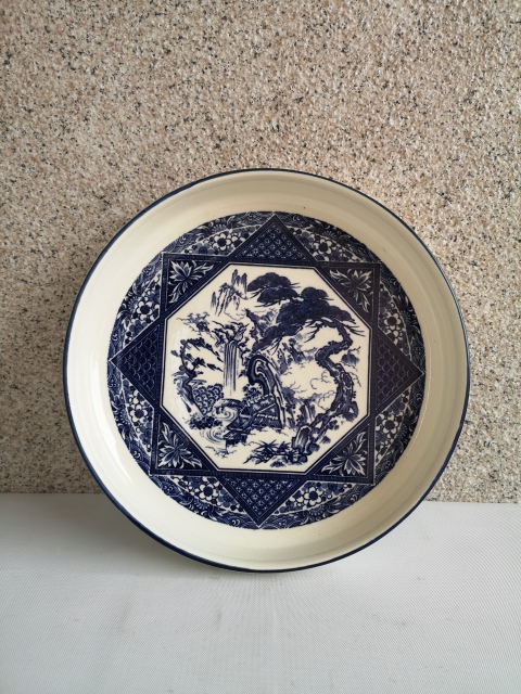 古玩陶瓷出口創匯期山水紋青花盤拍賣，當前價格398元