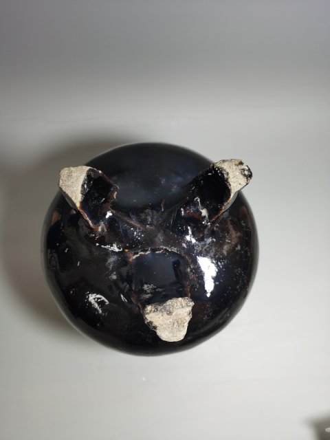 古玩陶瓷元末明初褐釉三足香爐拍賣，當前價格1280元