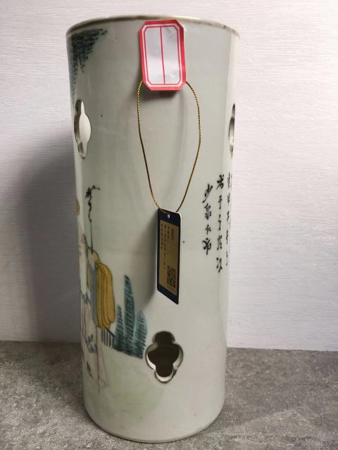 古玩陶瓷鰲少泉淺絳彩三星人物帽筒拍賣,當前價格13000元