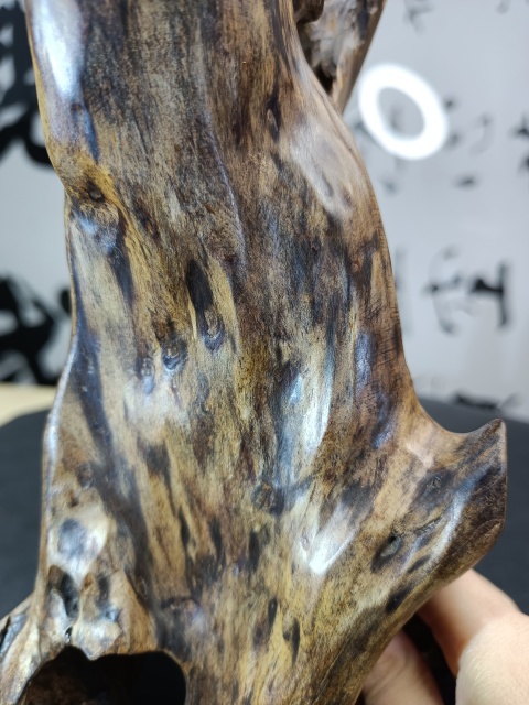 古玩雜項沉香拍賣，當前價格165800元
