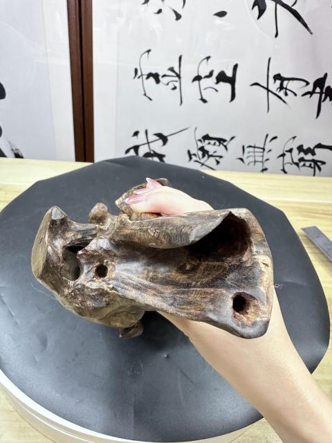 古玩雜項沉香拍賣，當前價格165800元