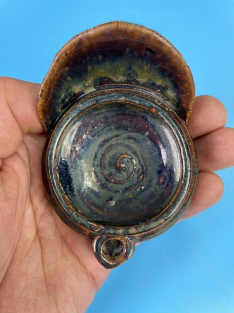古玩陶瓷明代 磁州窯 窯變釉水滴（文房器 博物館藏級）拍賣，當前價格980元