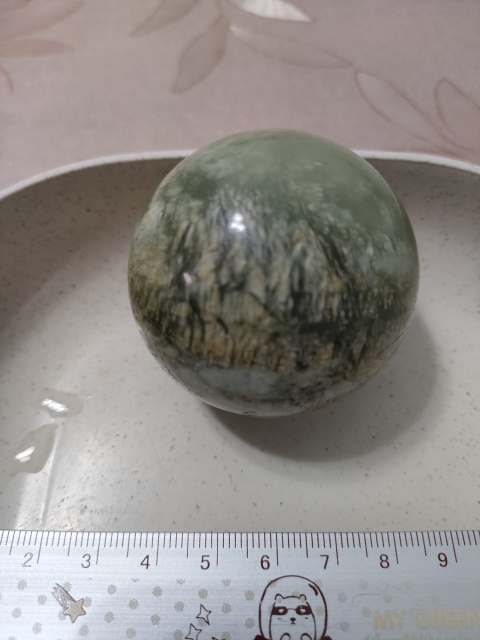 古玩玉器岫玉雕圓球形器拍賣,當前價格260元