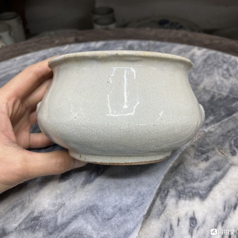 古玩陶瓷民國哥釉獅耳爐拍賣,當前價格900元