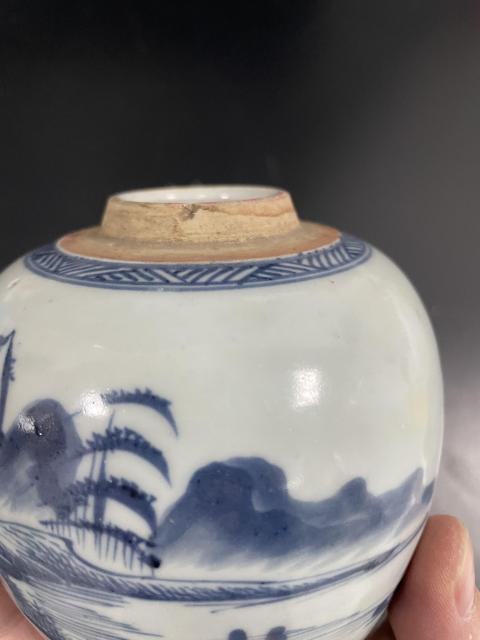 古玩陶瓷精品民窯 清·乾隆細(xì)路青花山水人頭罐拍賣,當(dāng)前價格2680元