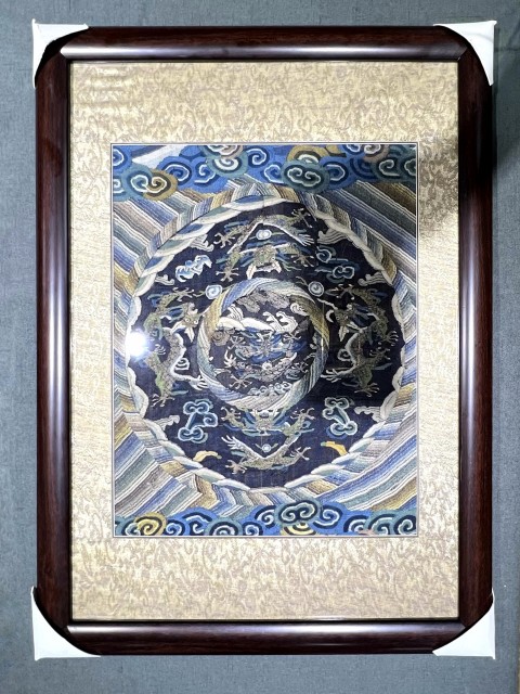 古玩雜項清代緙絲行龍拍賣，當前價格0元