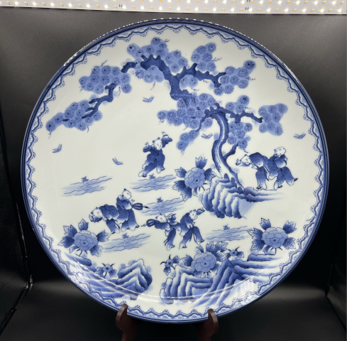 古玩陶瓷昭和時期嬰戲紋青花盤拍賣,當前價格999元