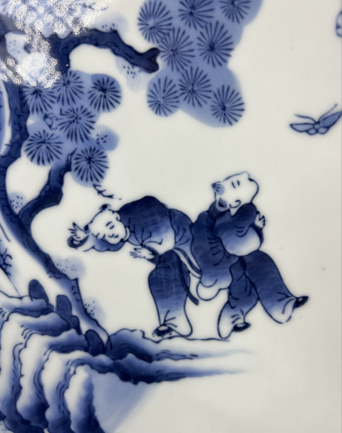 古玩陶瓷昭和時期嬰戲紋青花盤拍賣,當前價格999元