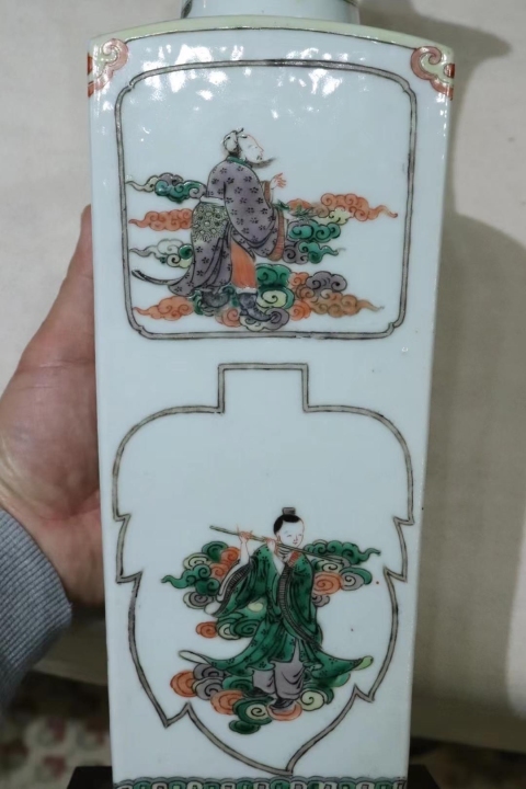 古玩陶瓷晚清四方五彩八仙人物瓶拍賣,當前價格18800元