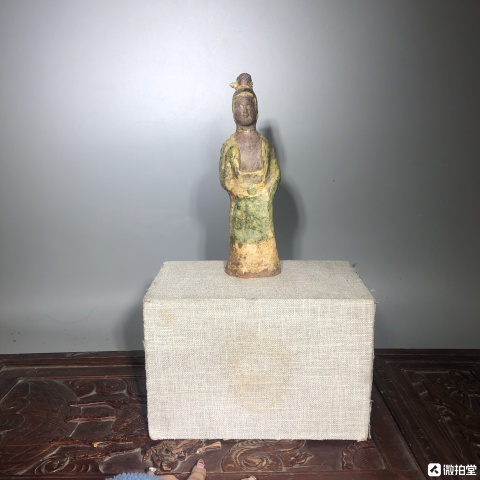 古玩陶瓷邛崍釉三彩仕女造像拍賣,當(dāng)前價(jià)格12000元