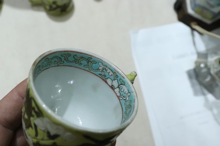 古玩陶瓷清末民國黃地墨彩龍紋執壺拍賣,當前價格18800元