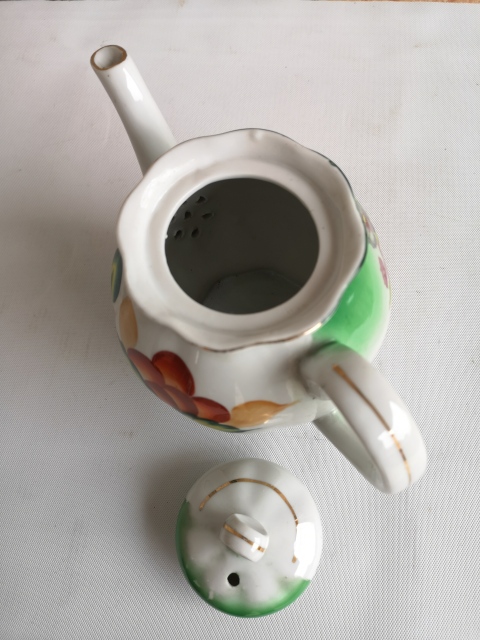 古玩陶瓷解放初期花卉紋執(zhí)壺拍賣,當(dāng)前價(jià)格298元